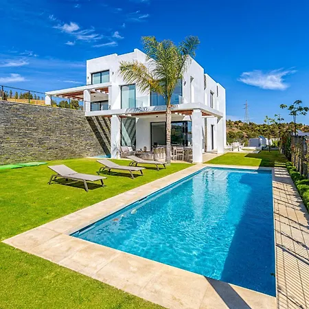 Modern Cabopino Malaga