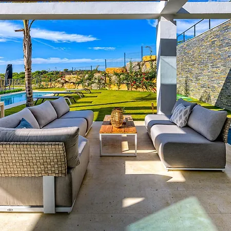 Modern Cabopino Holiday home *